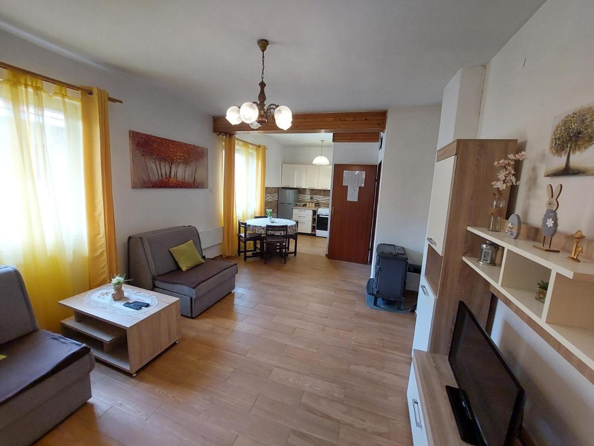 Apartman Rozmari Lokve Exterior foto
